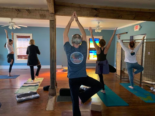 Madia\'s Healing Arts & Chattanooga Yoga School