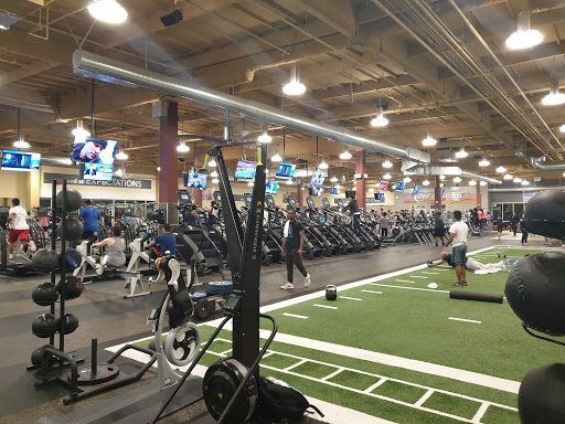 24 Hour Fitness