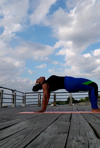Happy Yoga