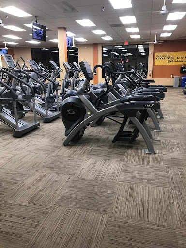Gold\'s Gym - Germantown