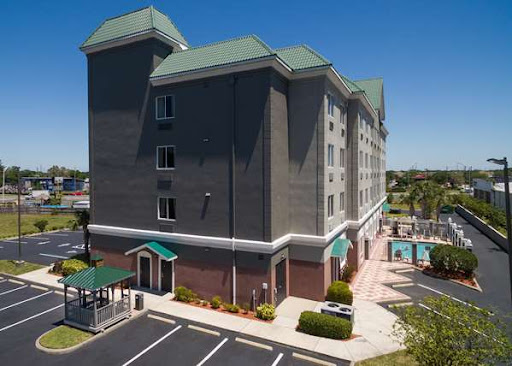 Country Inn & Suites by Radisson  St. Petersburg - Clearwater  FL