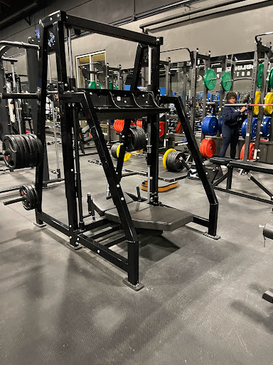 Colosseum BootAMp Bodybuilding Gym Oxnard - Fitness & Weight Lifting Classes