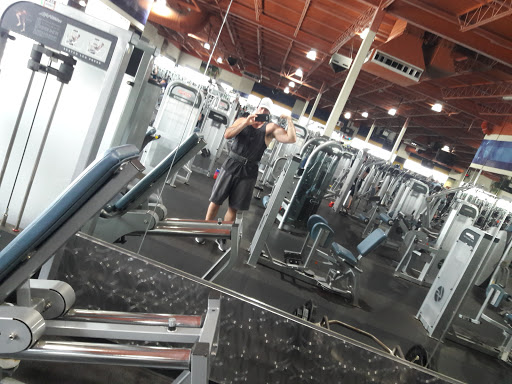 24 Hour Fitness