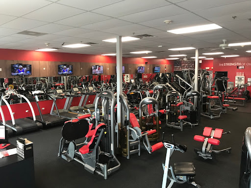 Snap Fitness Round Lake