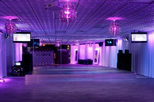 AM Box Fitness Lounge