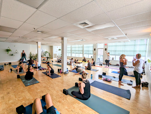 3 Bridges Yoga