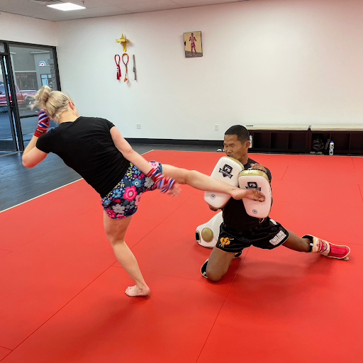 Sitthichok Muay Thai / Smiling Warriors TAM