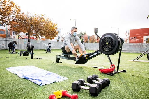 Sweat � Outdoor HIIT Gym