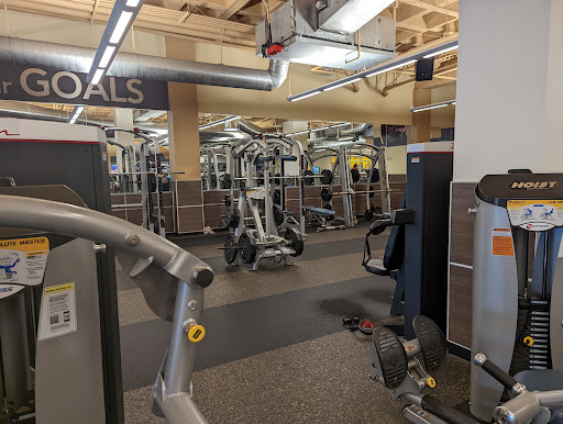 24 Hour Fitness