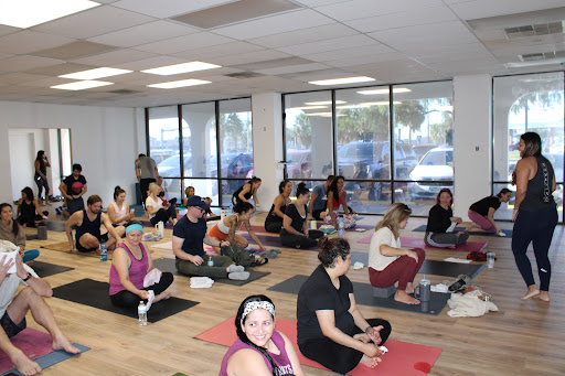 SOMOS Yoga