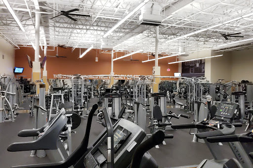 Gold\'s Gym Waxahachie