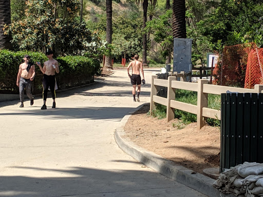 Runyon Canyon Yoga