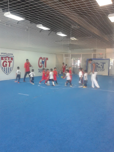 Sports Center 