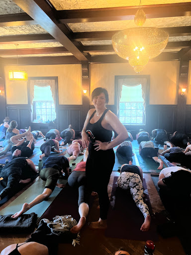 Barry\'s Power Yoga - Downtown Rochester