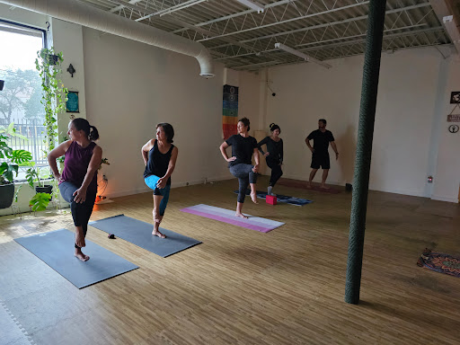 Om-stead Yoga Community