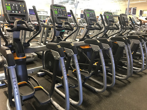 Gold\'s Gym
