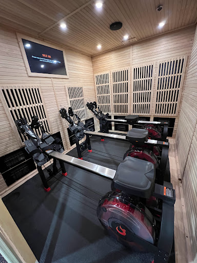 HOTWORX - Costa Mesa  CA - Costa Mesa Courtyards