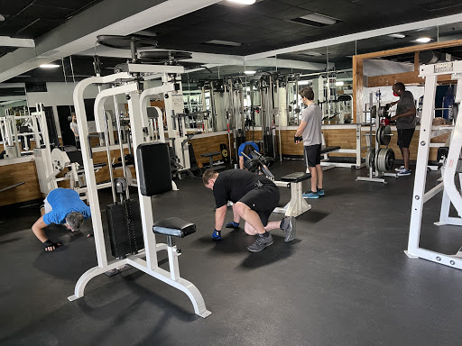Fit House 818