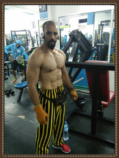 Salle de musculation Mohamed Blanc