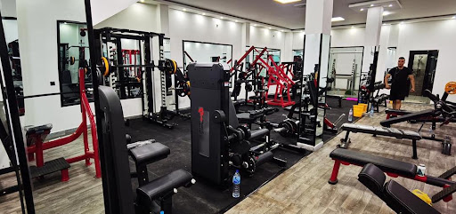 IRON GYM