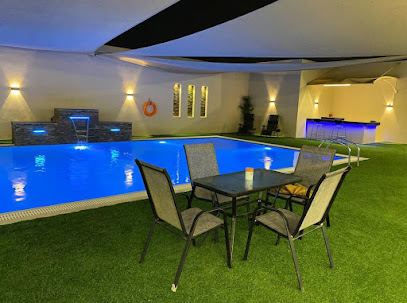 F&M Pool