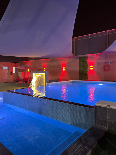 Almizn Swimming Pool