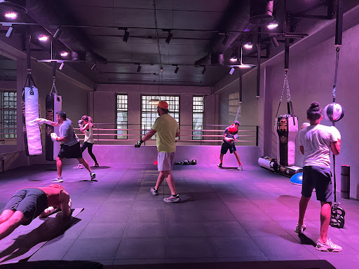 Round 1 Boxing