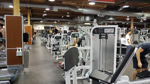 GoodLife Fitness Kelowna Capri Centre