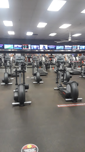 GoodLife Fitness Windsor Tecumseh Mall