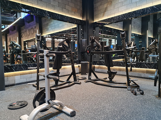 Golds Gym Alexandria Club