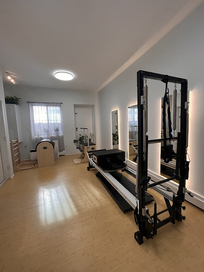 Ying pilatesâ€¢yoga