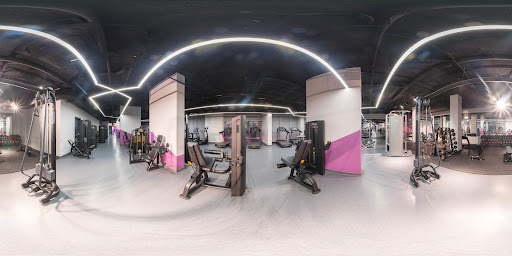 AKA FITNESS WOMEN-