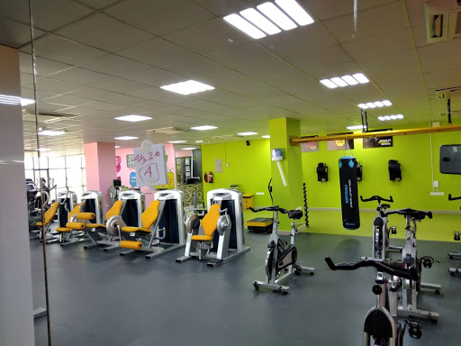 PLATINIUM FITNESS CENTER